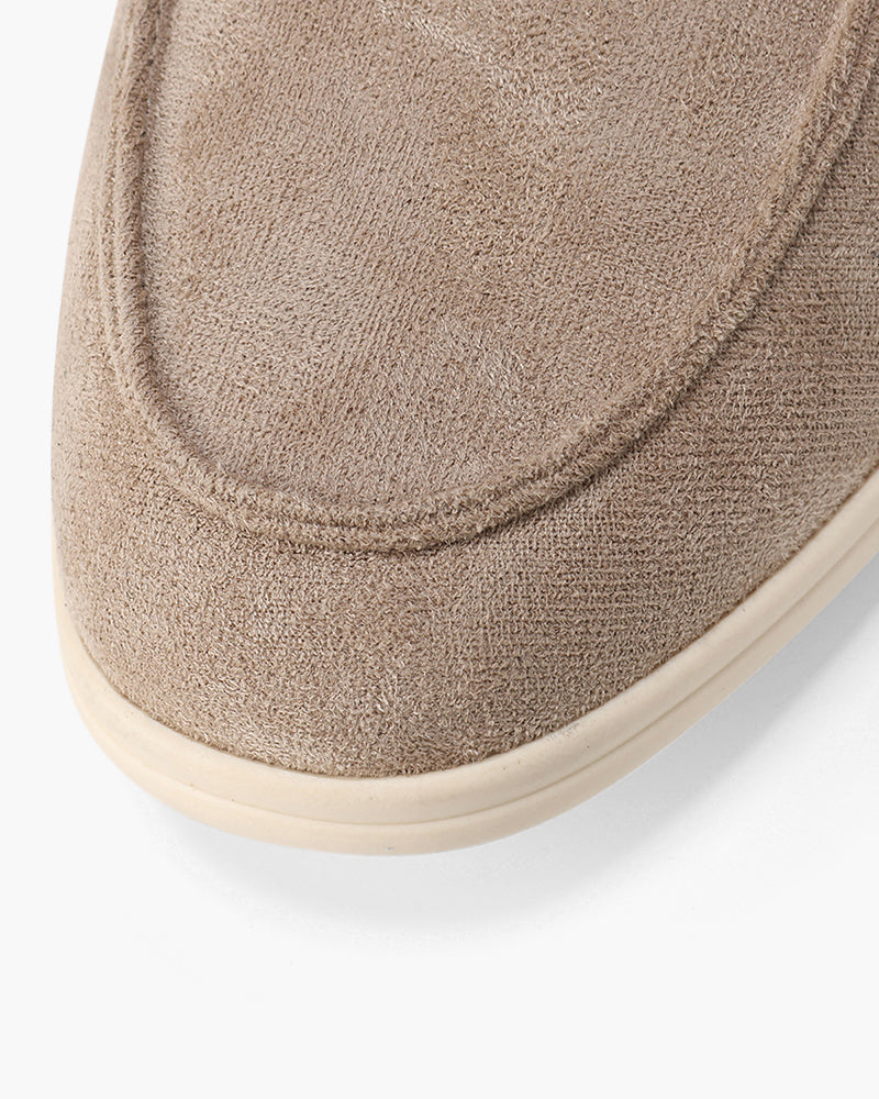 Loafers i semsket skinn