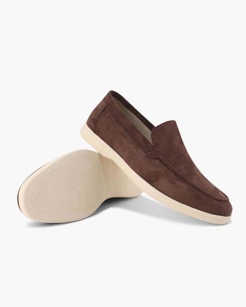 Loafers i semsket skinn