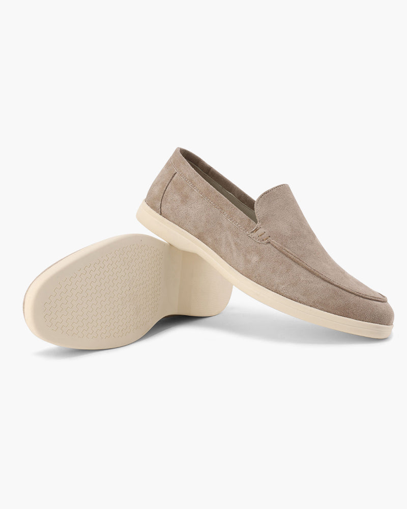 Loafers i semsket skinn